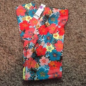 NWT Agnes and Dora Leggings